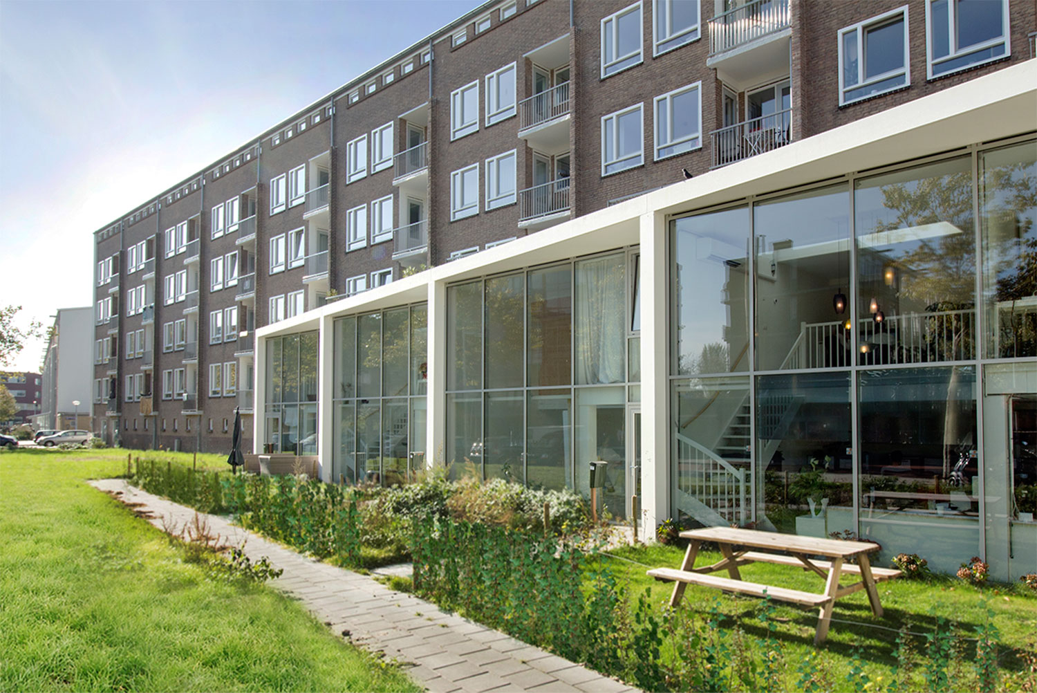 Goeman-Borgesius-Amsterdam-revitalisatie-130-woningen-door-architecten