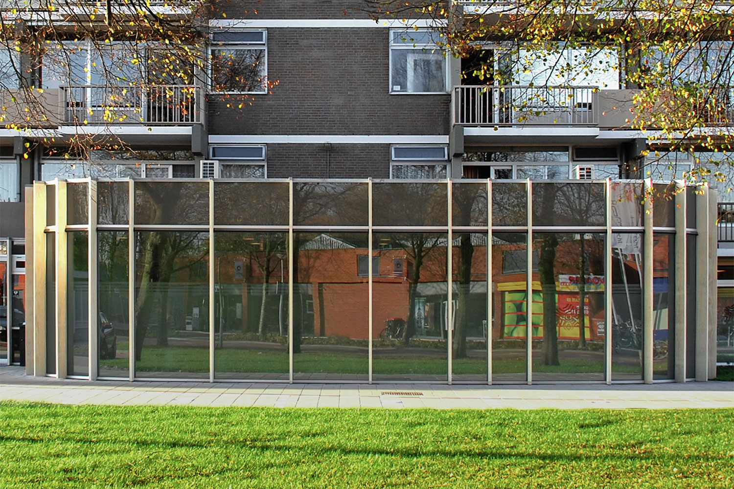 drecht-holendrecht-renovatie-gezondheidscentrum-door-architecten